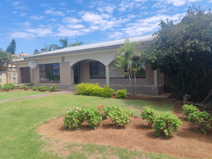 4 Bedroom Property for Sale in Heuwelkruin Eastern Cape